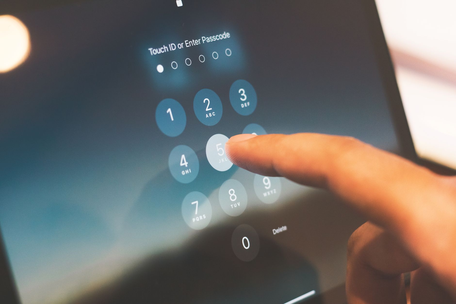 ChatGPT : verrouiller ses conversations avec un code PIN